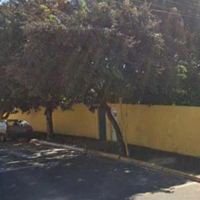 Casa residencial localizado na Rua Germeniano Stranieri, nº 199, Parque Bela Vista, Pedreira/SP , com área construída de aproximadamente 384,39m2, e área total de terreno (lotes 15 e 16) de 740,40m2