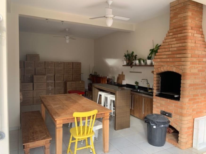Foto ilustrativa 31 - Prédio residencial, com 297,23m2 de área de construção, construído sob o lote nº 07, da quadra G, com área do terreno de 300,00m2, situado na Rua Rafael Saglioni, nº 70, Parque das Flores, no município de Campinas/SP