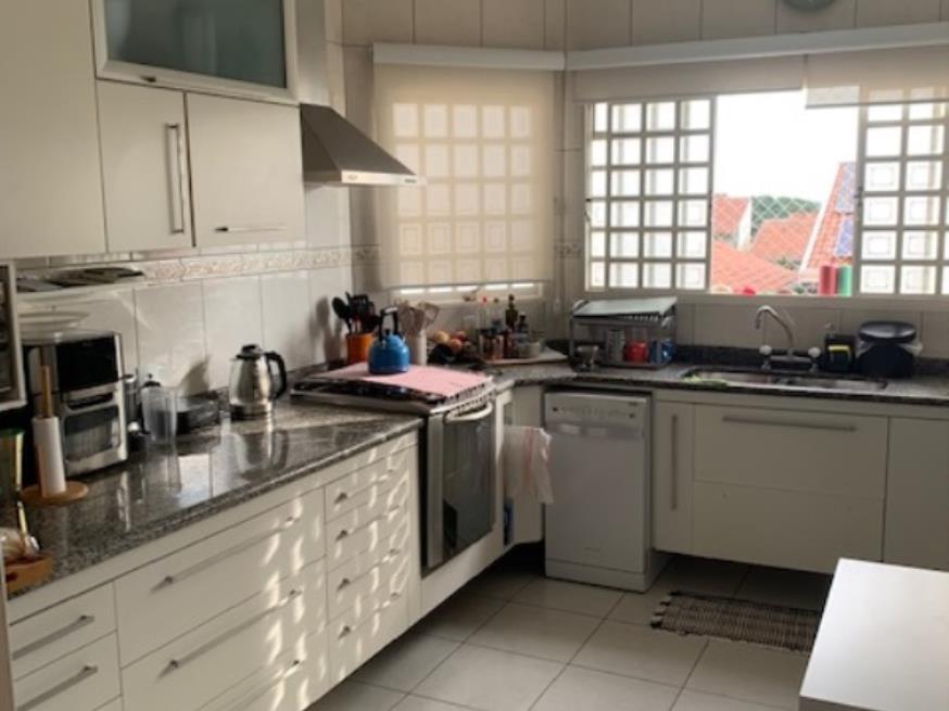 Foto ilustrativa 6 - Prédio residencial, com 297,23m2 de área de construção, construído sob o lote nº 07, da quadra G, com área do terreno de 300,00m2, situado na Rua Rafael Saglioni, nº 70, Parque das Flores, no município de Campinas/SP