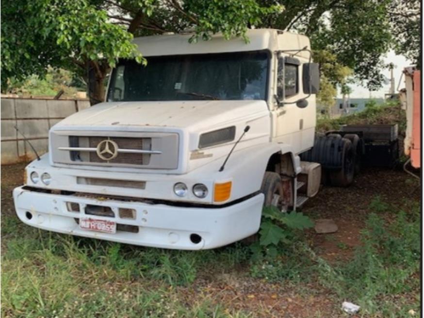 Foto ilustrativa 1 - Lote 14 – UM CAMINHÃO – MERCEDES-BENZ – LS 2638