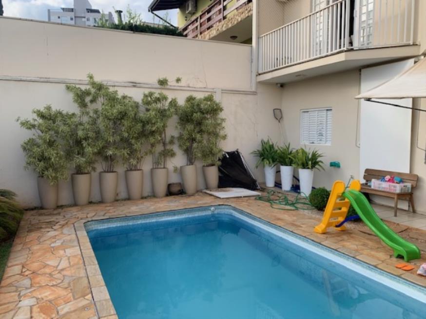 Foto ilustrativa 29 - Prédio residencial, com 297,23m2 de área de construção, construído sob o lote nº 07, da quadra G, com área do terreno de 300,00m2, situado na Rua Rafael Saglioni, nº 70, Parque das Flores, no município de Campinas/SP