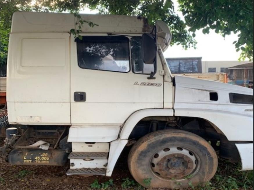 Foto ilustrativa 5 - Lote 14 – UM CAMINHÃO – MERCEDES-BENZ – LS 2638