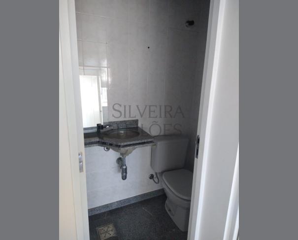 Foto de Conjunto comercial nº 202, localizado no 2ª andar do condomínio Edifício Faris Abib, situado na Rua José Paulino nº 416, com a seguintes áreas útil de 43,40m2, comum de 8,7617m2, total de 52,1617m2 e vaga de garagem nº 23