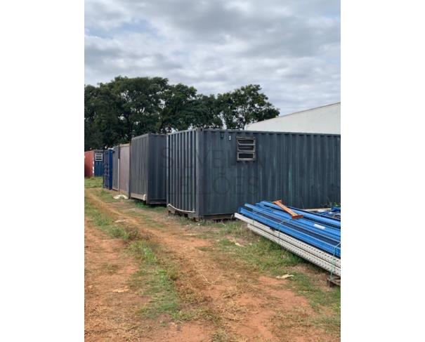 Foto de Lote 02 - Contêiner banheiro de  20 pês 