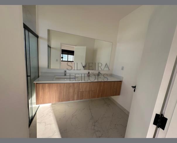 Foto de Casa residencial, nº 170, localizada na Rua Índico, no Loteamento Residencial l’Aqua Pompeia, no município de Socorro/SP, com 398,11m2 de área construída e terreno com área de 495,00m2