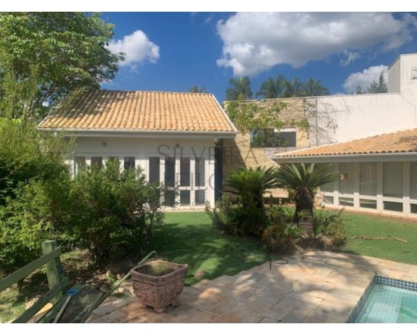 Foto de Casa nº 24, do tipo 6, localizada no Condomínio Residencial Bel Air, localizada na Avenida Professora Déa Ehrhardt Carvalho, nº 81, Bairro Gramado, Campinas/SP