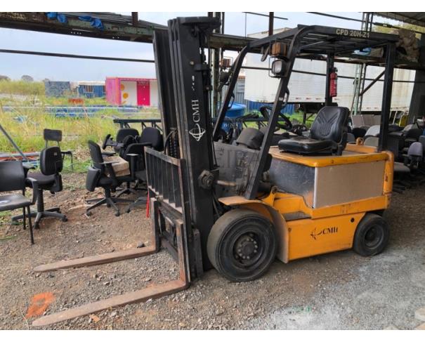 Foto de lote 06 - Empilhadeira elétrica 2,5 toneladas 