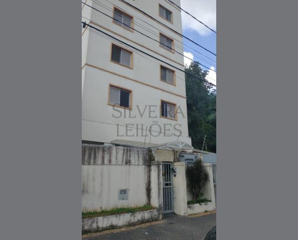 Foto de Apartamento nº 42, localizado no 4ª andar do Edifício Jardim Paraiso, situado na Rua Avelino Amaral, nº 27, no município de Campinas/SP