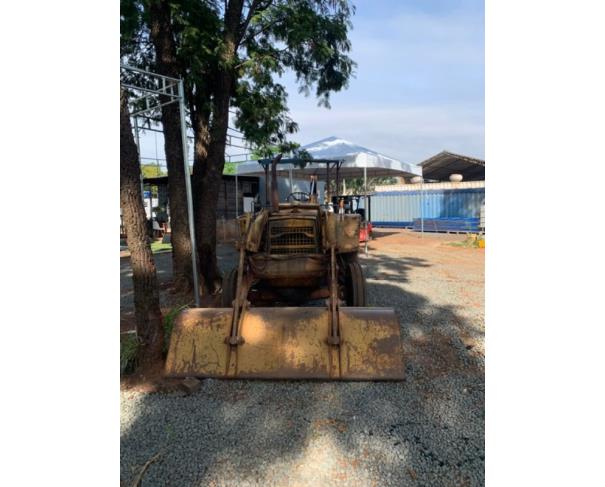 Foto de Lote 05 - Um Trator 