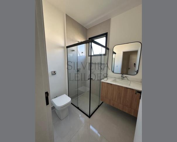 Foto de Casa residencial, nº 170, localizada na Rua Índico, no Loteamento Residencial l’Aqua Pompeia, no município de Socorro/SP, com 398,11m2 de área construída e terreno com área de 495,00m2