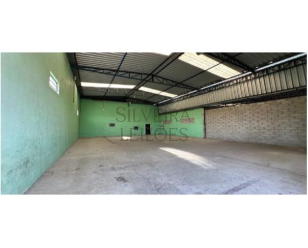 Foto de Prédio comercial/industrial, com aproximadamente 1.200m2 de construção, constituído sob o lote nº 01, da quadra 15, com área do terreno de 1.264m2, de frente para a Rua Zulmiro Trevisani, nº 923, Bairro Jardim São Judas Tadeu, Nova Veneza, Sumaré/SP