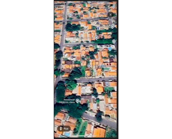 Foto de Lote nº 24, da Quadra 37, Parque Ortolândia, no município de Hortolândia/SP, com área de 400,00m2, existindo sob o terreno a construção de um prédio residencial, situado na Rua Rodrigo Carvalho, nº 334, com área de aproximadamente de 69,90m2. 