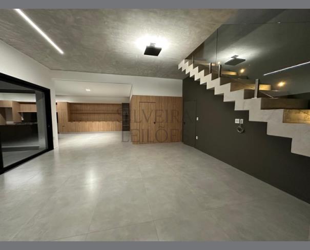 Foto de Casa residencial, nº 170, localizada na Rua Índico, no Loteamento Residencial l’Aqua Pompeia, no município de Socorro/SP, com 398,11m2 de área construída e terreno com área de 495,00m2