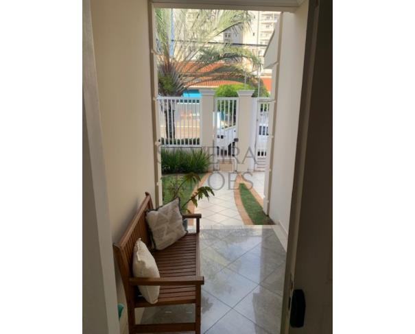 Foto de Prédio residencial, com 297,23m2 de área de construção, construído sob o lote nº 07, da quadra G, com área do terreno de 300,00m2, situado na Rua Rafael Saglioni, nº 70, Parque das Flores, no município de Campinas/SP