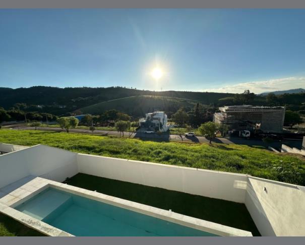 Foto de Casa residencial, nº 170, localizada na Rua Índico, no Loteamento Residencial l’Aqua Pompeia, no município de Socorro/SP, com 398,11m2 de área construída e terreno com área de 495,00m2