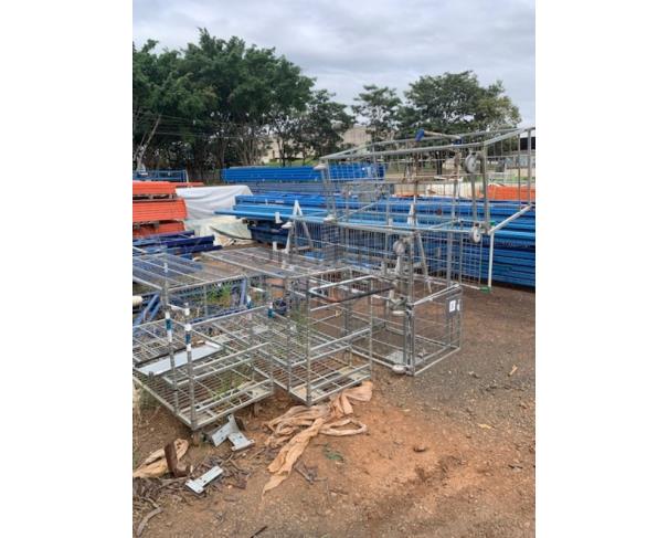 Foto de Lote 10- Carinho de carga 