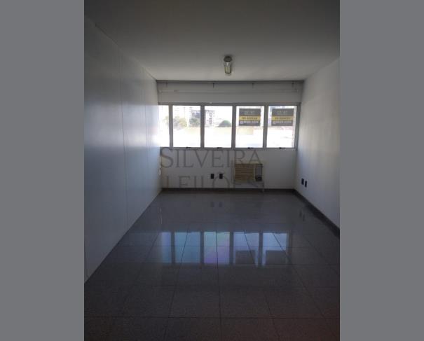 Foto de Conjunto comercial nº 202, localizado no 2ª andar do condomínio Edifício Faris Abib, situado na Rua José Paulino nº 416, com a seguintes áreas útil de 43,40m2, comum de 8,7617m2, total de 52,1617m2 e vaga de garagem nº 23