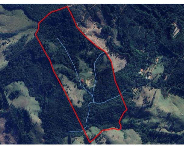 Foto de Sitio do Pau Grande, localizada no Bairro Cachoeira dos Pretos, composta pela Glebas A, B e C, com área total de 467,840 m² (19,4 alqueires), situada no município de Joanópolis/SP
