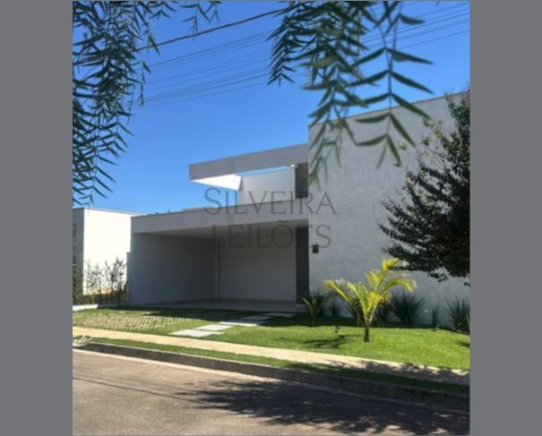 Foto de Casa residencial, nº 170, localizada na Rua Índico, no Loteamento Residencial l’Aqua Pompeia, no município de Socorro/SP, com 398,11m2 de área construída e terreno com área de 495,00m2