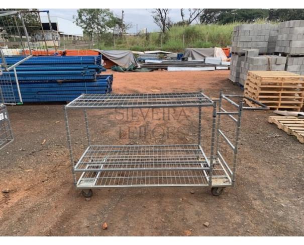 Foto de Lote 10- Carinho de carga 