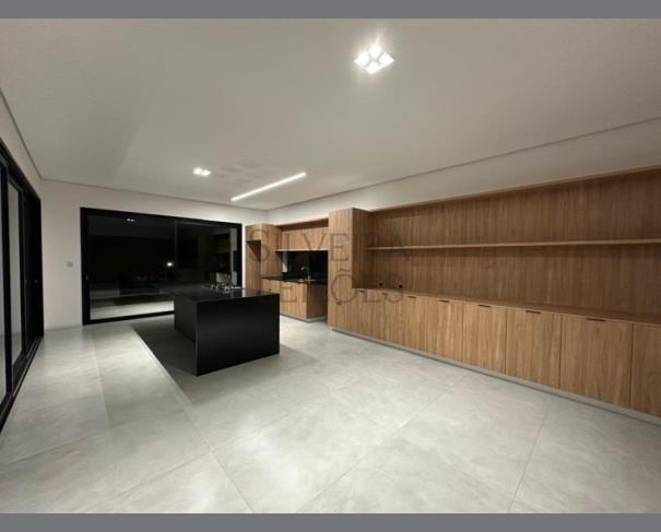 Foto de Casa residencial, nº 170, localizada na Rua Índico, no Loteamento Residencial l’Aqua Pompeia, no município de Socorro/SP, com 398,11m2 de área construída e terreno com área de 495,00m2