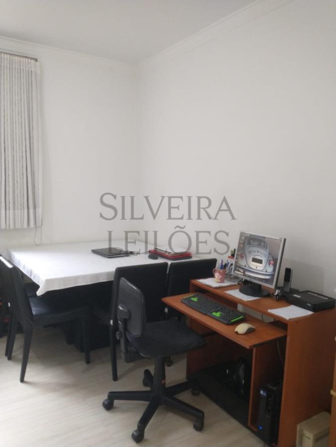 Apartamento nº 42, localizado no 4ª andar do Edifício Jardim Paraiso, situado na Rua Avelino Amaral, nº 27, no município de Campinas/SP Leilão Extrajudicial Corporativo - Campinas/SP, localizado em Campinas - SP, bairro Jardim Paraíso