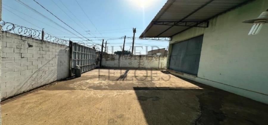 Prédio comercial/industrial, com aproximadamente 1.200m2 de construção, constituído sob o lote nº 01, da quadra 15, com área do terreno de 1.264m2, de frente para a Rua Zulmiro Trevisani, nº 923, Bairro Jardim São Judas Tadeu, Nova Veneza, , localizado em Sumaré - SP