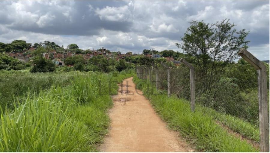 Imóvel urbano resultando em duas áreas, denominada Remanescente 1 com área de 55.316,74 m² e Remanescente 2 com área de 38.129,08 m², totalizando 93.445,82 m²,na Avenida Soma, Sumaré/SP - Massa Falida Soma Equipamentos Industriais S/A Lei, localizado em Sumaré - SP
